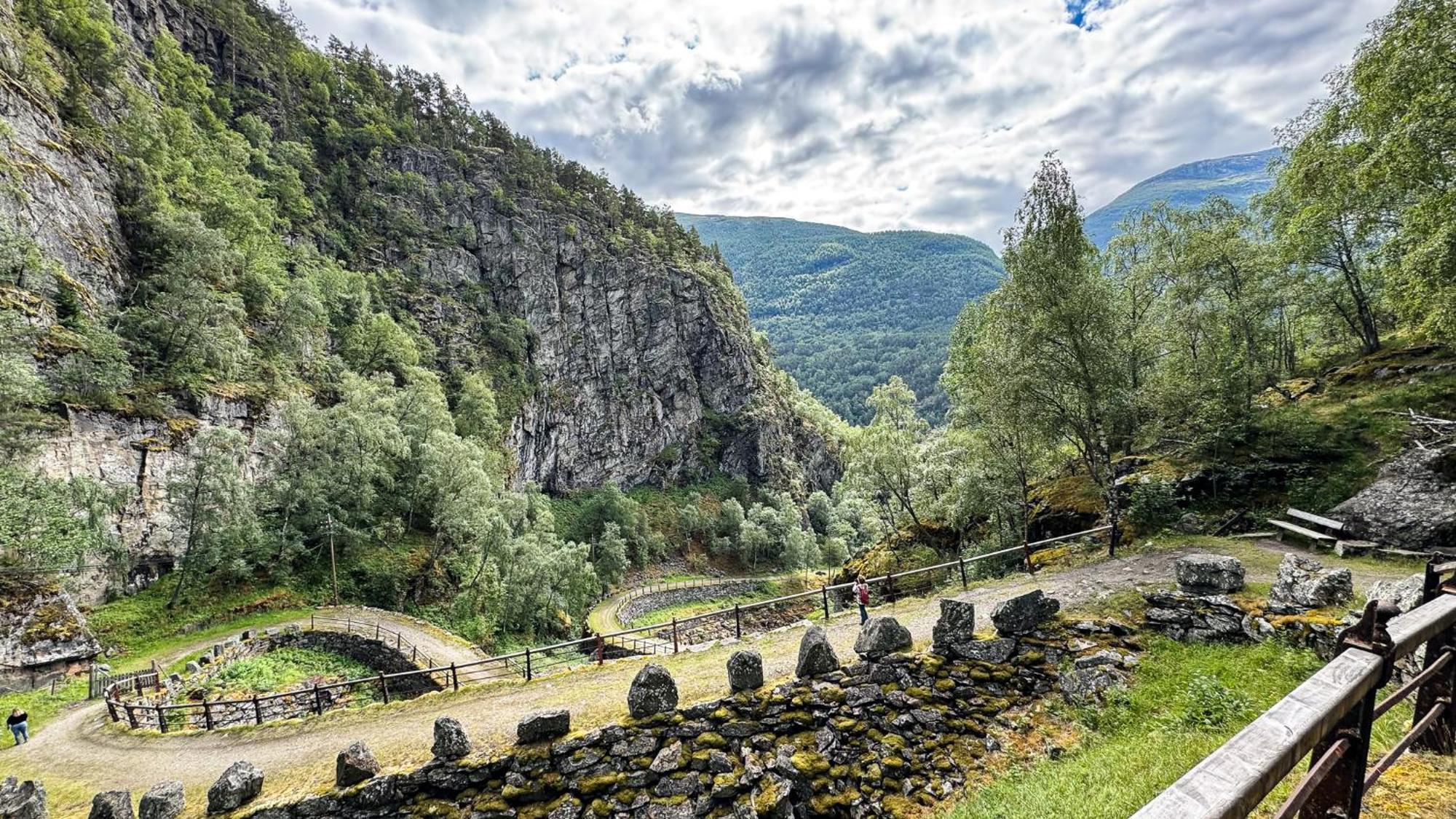 Mjosvang Kafe Vang I Valdres Exterior photo