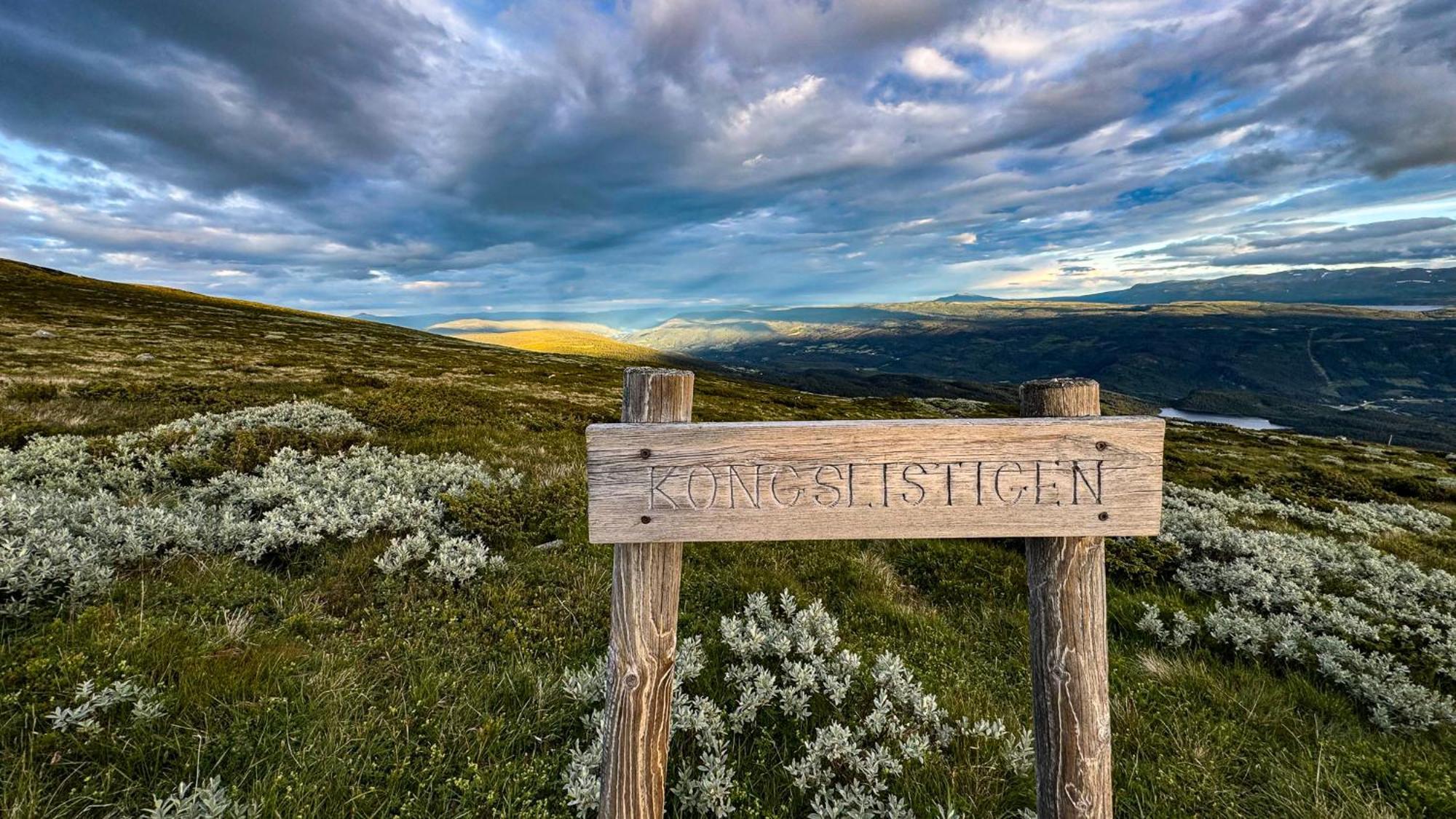 Mjosvang Kafe Vang I Valdres Exterior photo