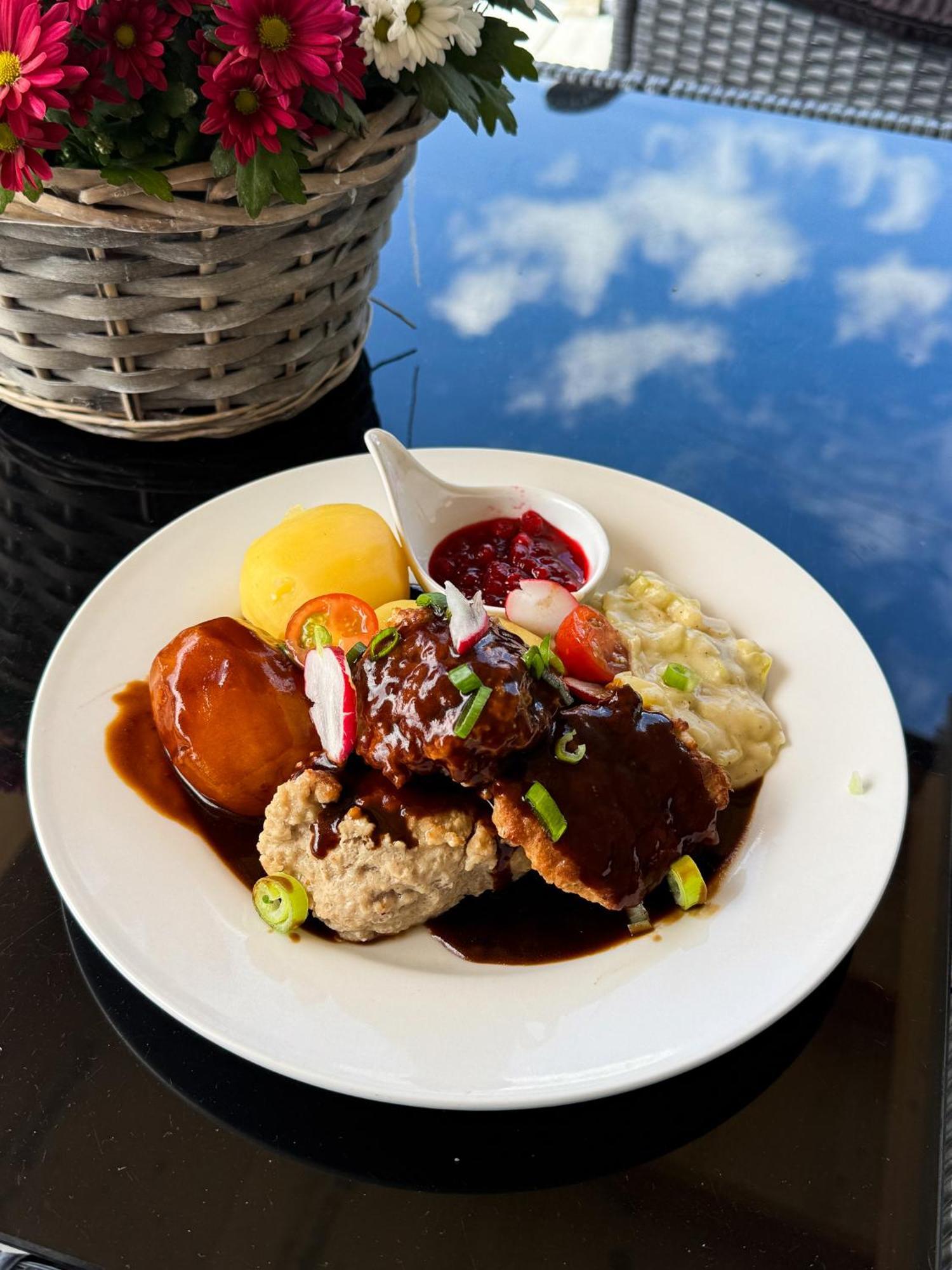 Mjosvang Kafe Vang I Valdres Exterior photo