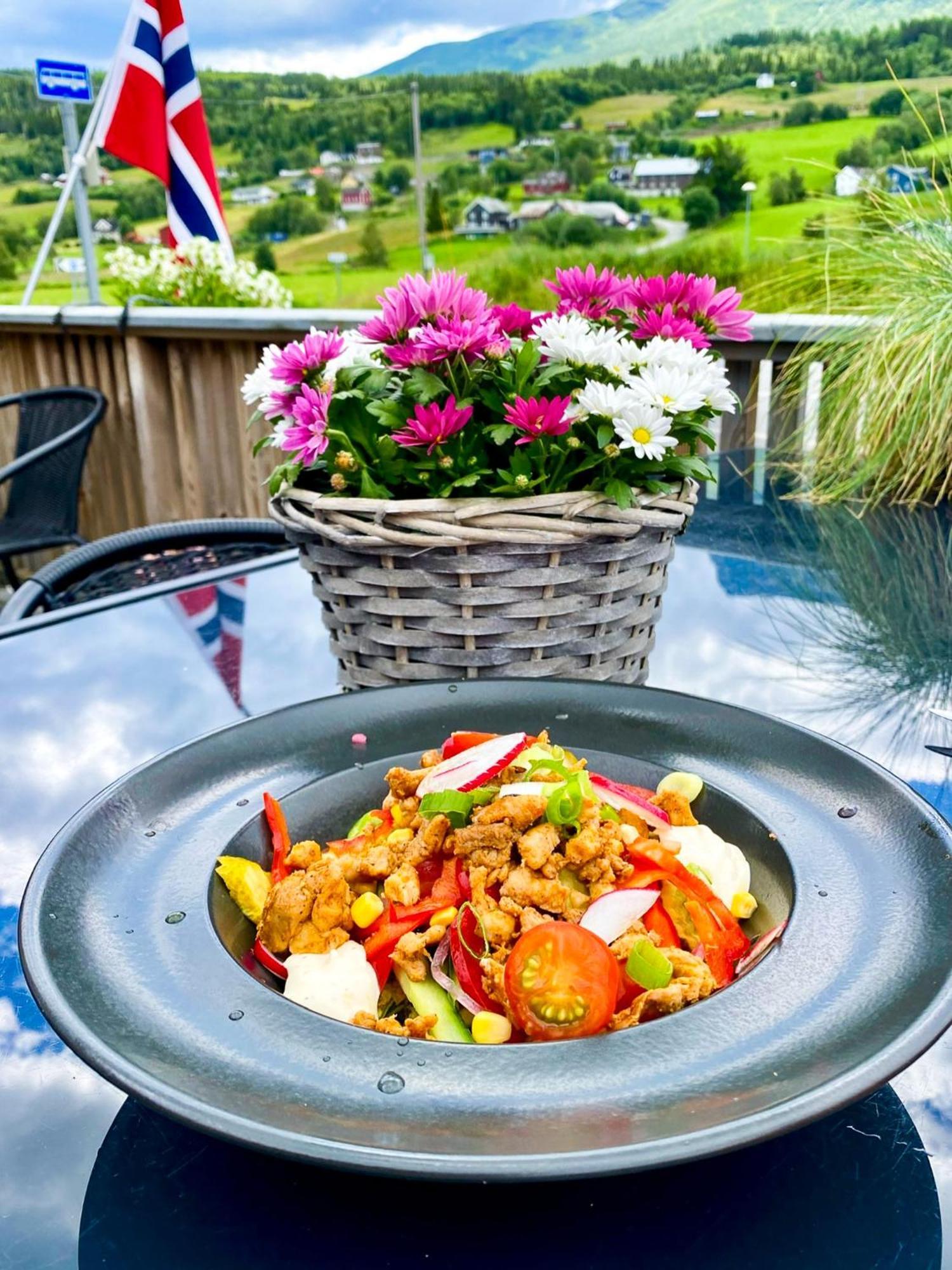 Mjosvang Kafe Vang I Valdres Exterior photo