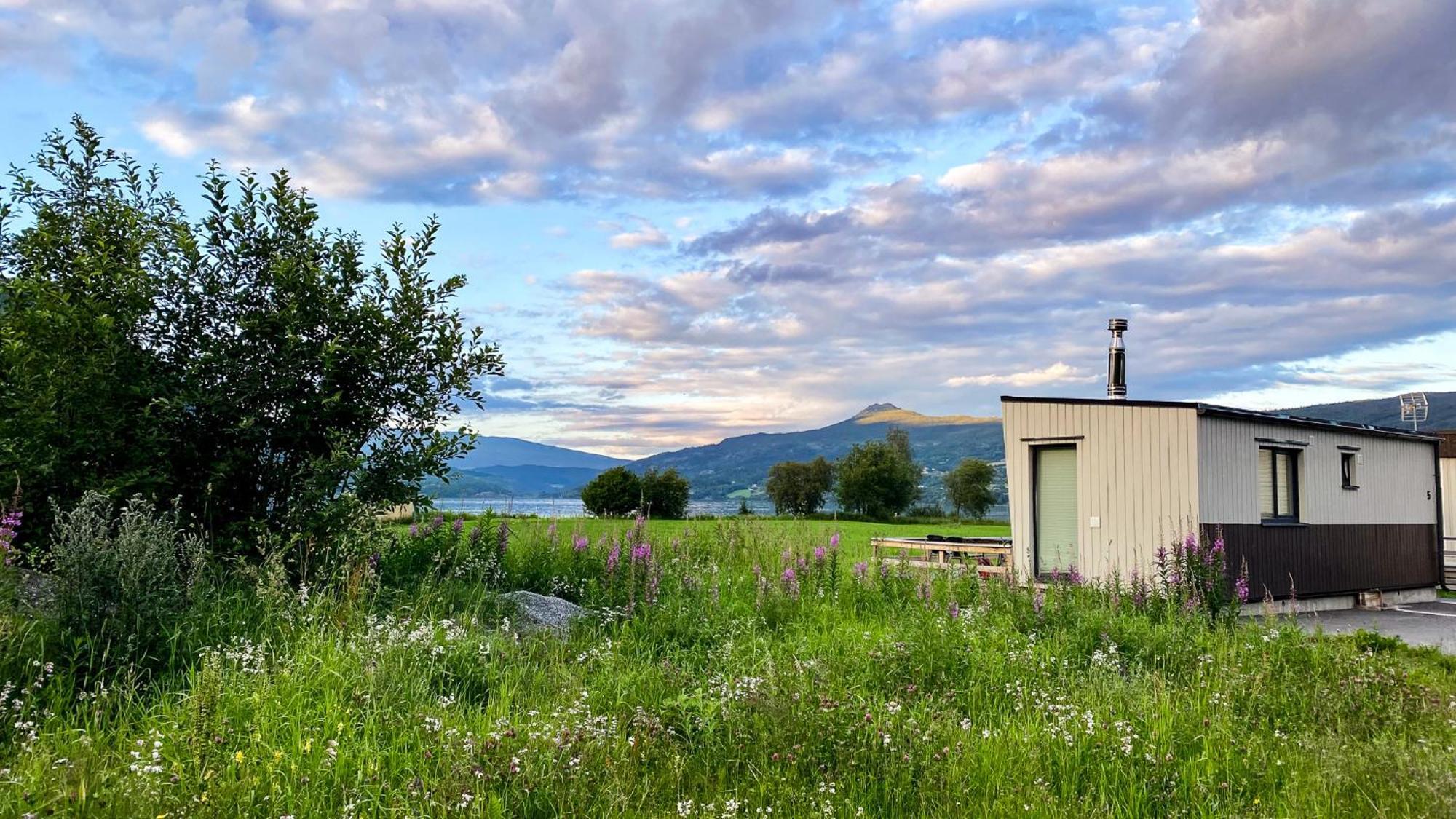 Mjosvang Kafe Vang I Valdres Exterior photo